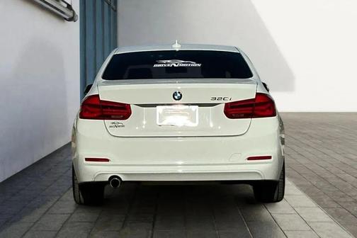 2017 BMW 320 i
