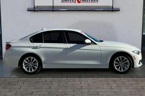 2017 BMW 320 i
