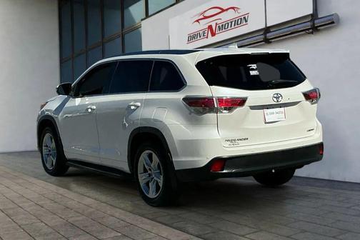 2015 Toyota Highlander Limited Platinum