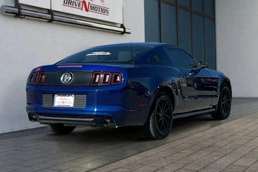 2014 Ford Mustang V6
