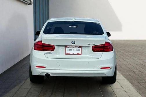 2018 BMW 320 i