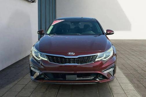 Sangria 2020 Kia Optima EX