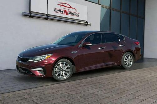 Sangria 2020 Kia Optima EX
