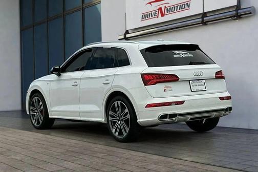 2018 Audi SQ5 3.0T Prestige