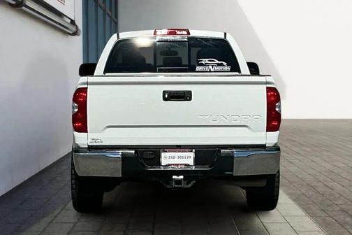 2015 Toyota Tundra SR5