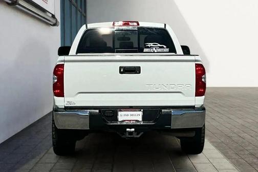 2015 Toyota Tundra SR5