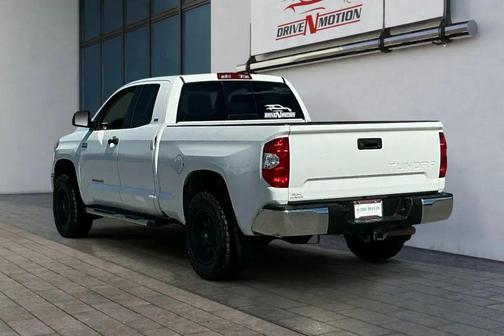2015 Toyota Tundra SR5