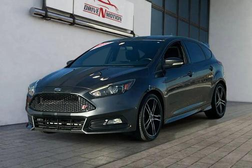 2018 Ford Focus ST ST
