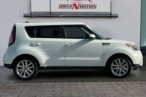 2019 Kia Soul +