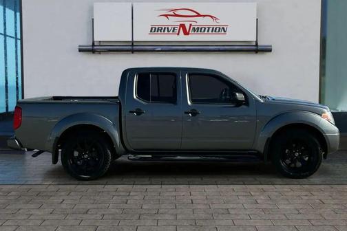 2020 Nissan Frontier SV
