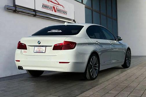 2016 BMW 528 528i Sedan 4D