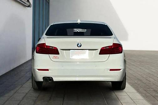 2016 BMW 528 528i Sedan 4D