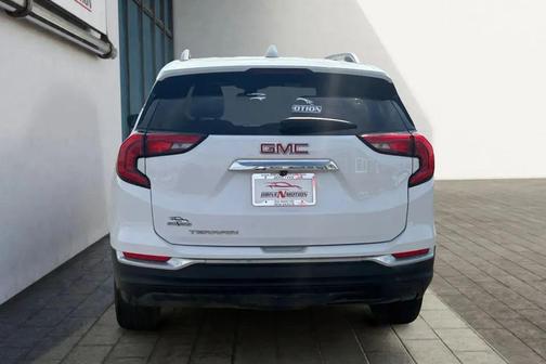 White Frost Tricoat 2020 GMC Terrain SLT