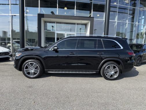 Black 2022 Mercedes-Benz GLS 450 4MATIC