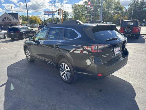 2023 Subaru Outback Premium