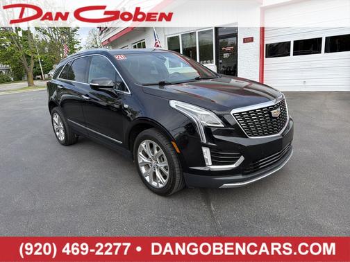 Stellar Black Metallic 2020 Cadillac XT5 Premium Luxury