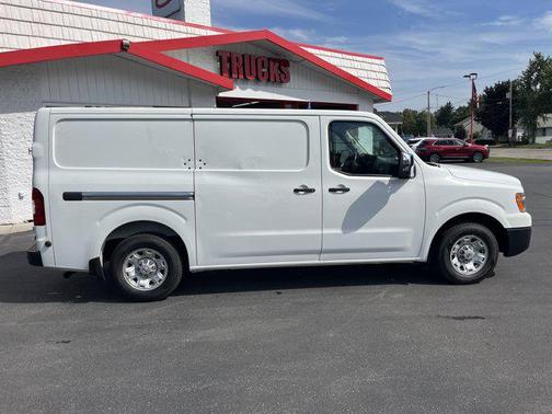 2019 Nissan NV Cargo NV2500 HD SV V8