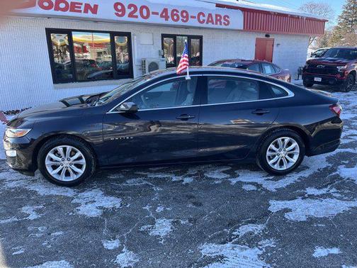 2022 Chevrolet Malibu FWD LT