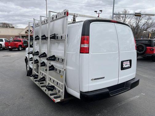 2021 Chevrolet Express 2500 RWD 2500 Regular Wheelbase WT