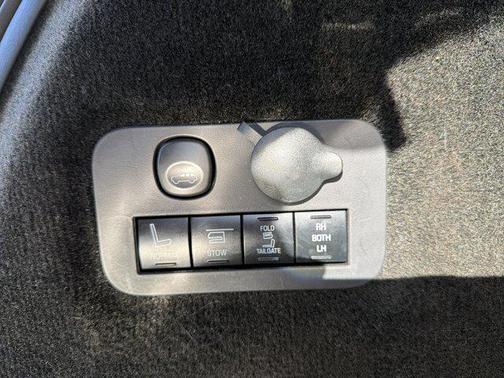 2019 Lincoln MKT Reserve