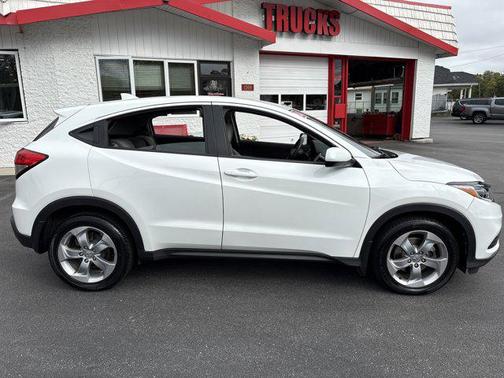 2020 Honda HR-V LX