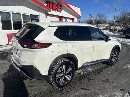 2023 Nissan Rogue Platinum