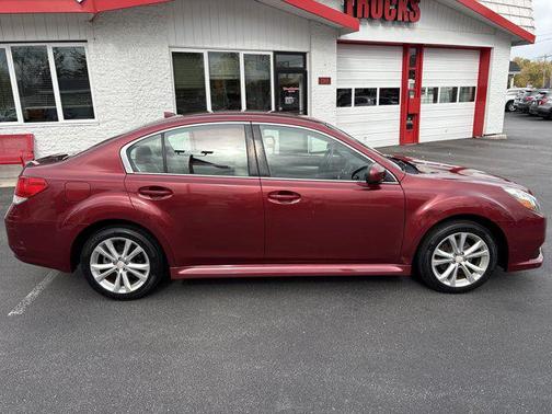 2014 Subaru Legacy Premium