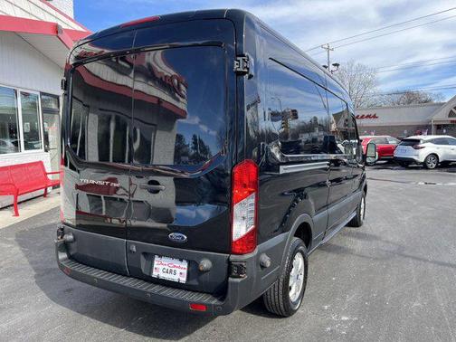 2015 Ford Transit-250 Base