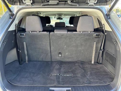 2020 Toyota Highlander L