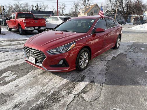 2018 Hyundai SONATA SE