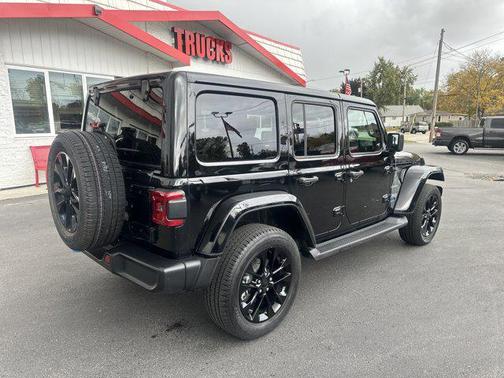 2022 Jeep Wrangler Unlimited 4xe Sahara