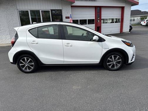 2018 Toyota Prius c Two