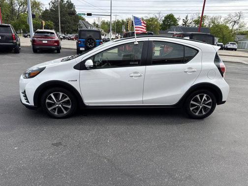2018 Toyota Prius c Two