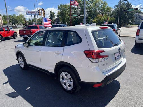 2022 Subaru Forester Base