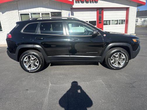 2019 Jeep Cherokee Trailhawk Elite