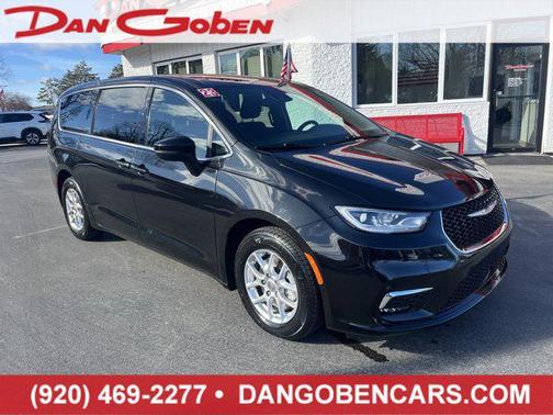 2023 Chrysler Pacifica Touring