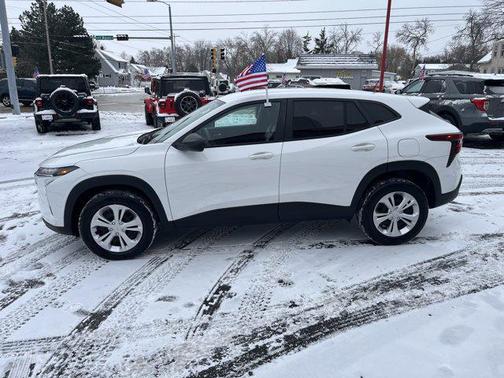 2024 Chevrolet Trax LS