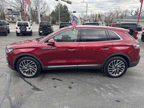 2019 Lincoln Nautilus Reserve