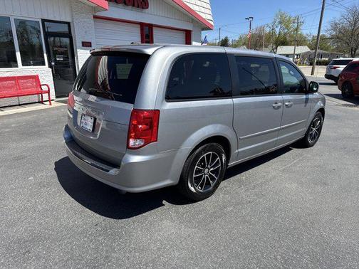2016 Dodge Grand Caravan AVP/SE