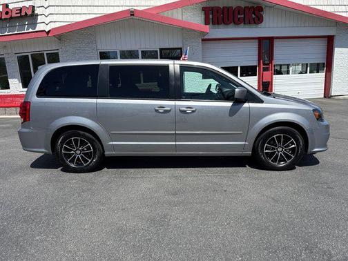 2016 Dodge Grand Caravan AVP/SE