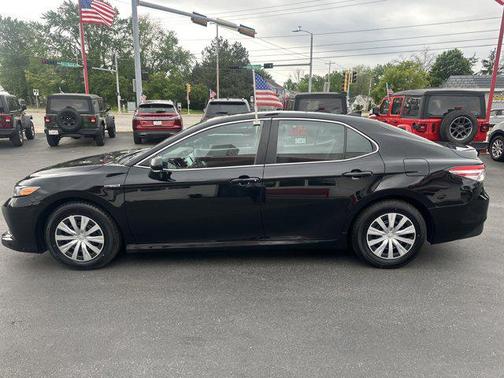 2020 Toyota Camry LE