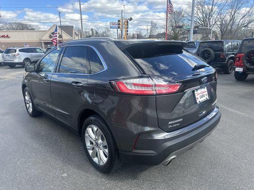 2020 Ford Edge Titanium