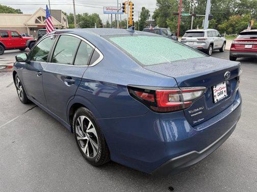 2022 Subaru Legacy Base