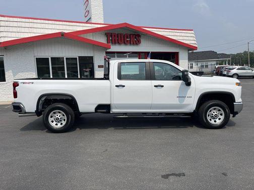 2024 Chevrolet Silverado 3500 WT