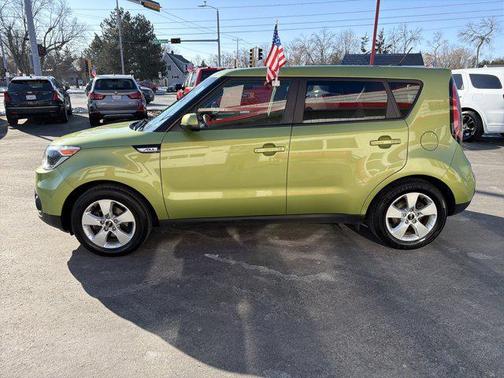 2017 Kia Soul Base