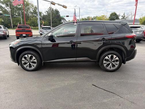 Super Black 2023 Nissan Rogue SV