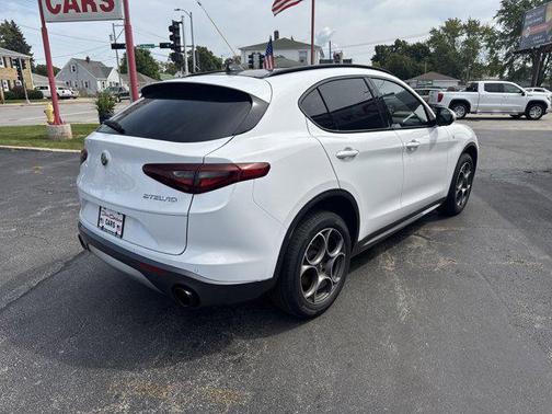 2022 Alfa Romeo Stelvio Ti