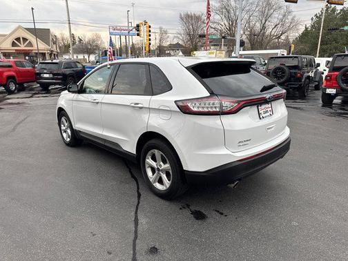 2018 Ford Edge SE