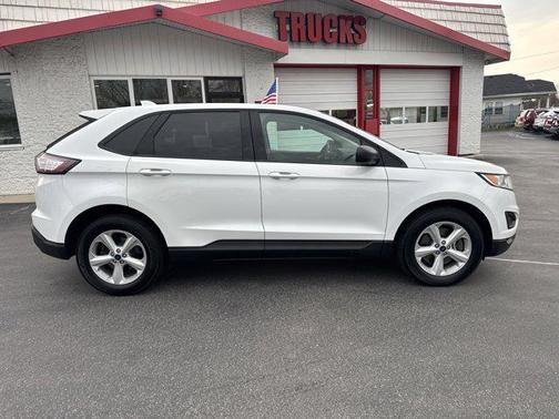 2018 Ford Edge SE