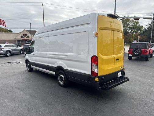 2018 Ford Transit-250 Base